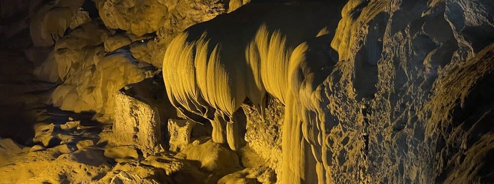 Grotte de Nguom Ngao, province de Cao Bang, détail de concrétions