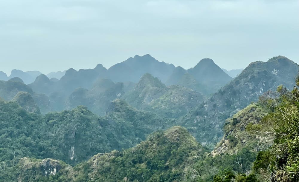Ile de Cat Ba, panorama depuis les hauteurs du parc national
