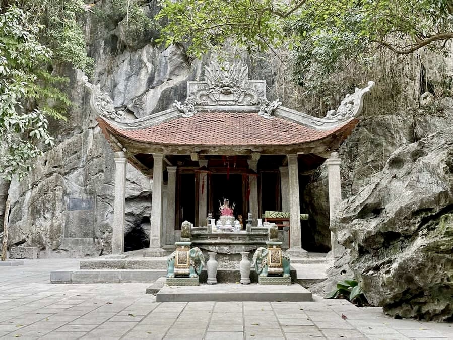 Temple Đền Vối, proche de Tam Coc