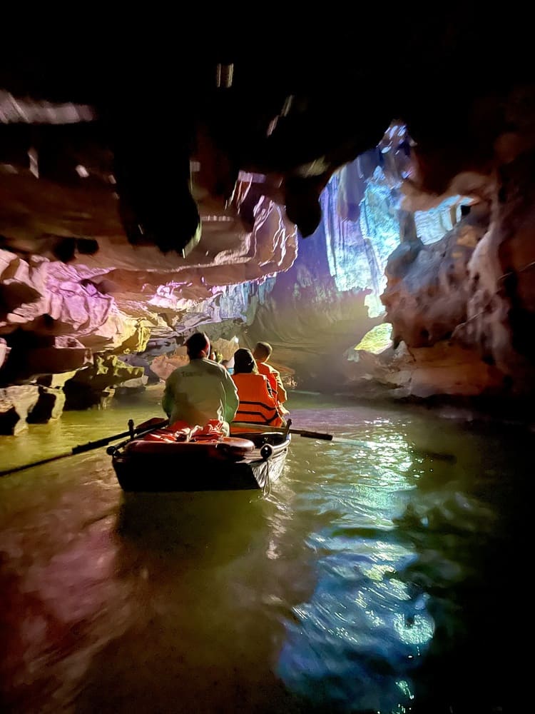 Balade en barque à Trang An, circuit numéro 3