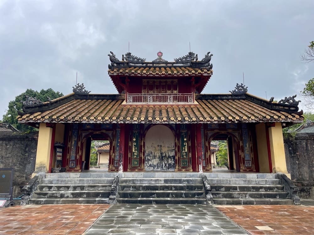 Tombeau Impériale de Minh Mang