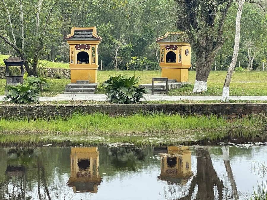 Tombeau de Gia Long aux environs- de Hué