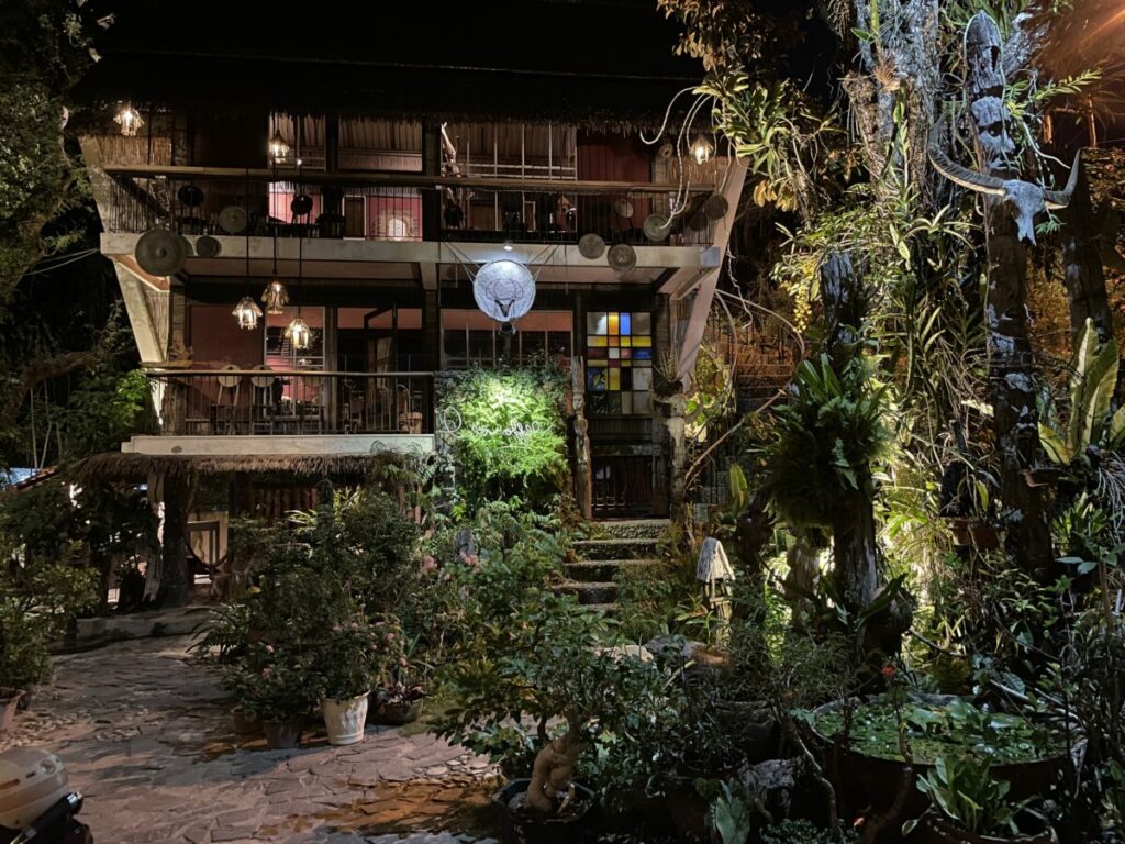 Eva Café à Kon Tum