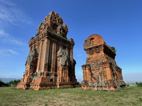 Tours Cham de Banh It, Quy Nhon (Yang M'Tian)